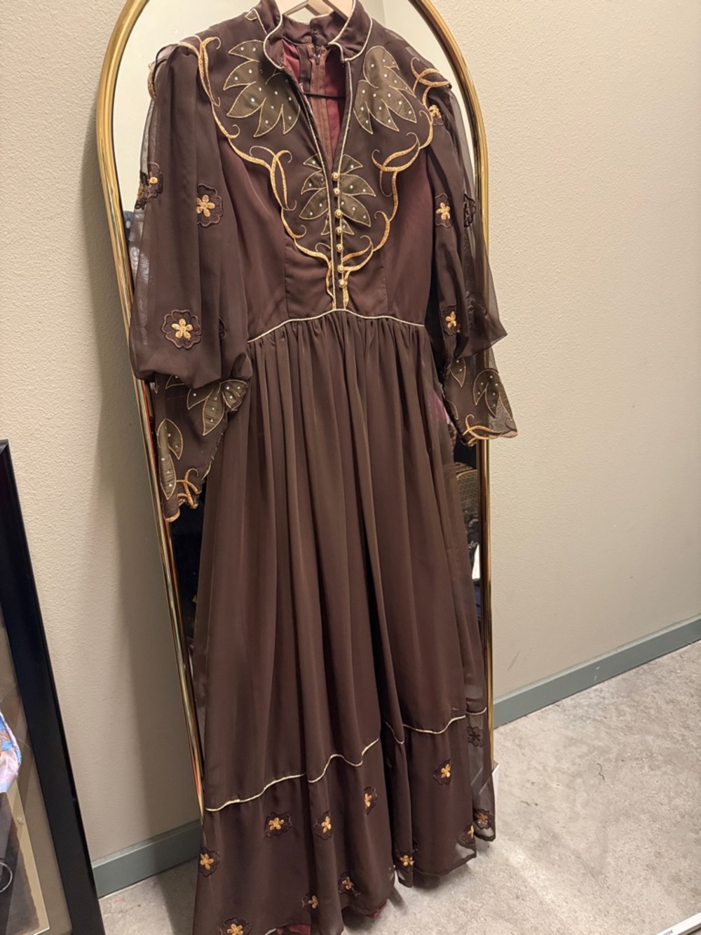Brown Embroidered Vintage-Style Women's Dress